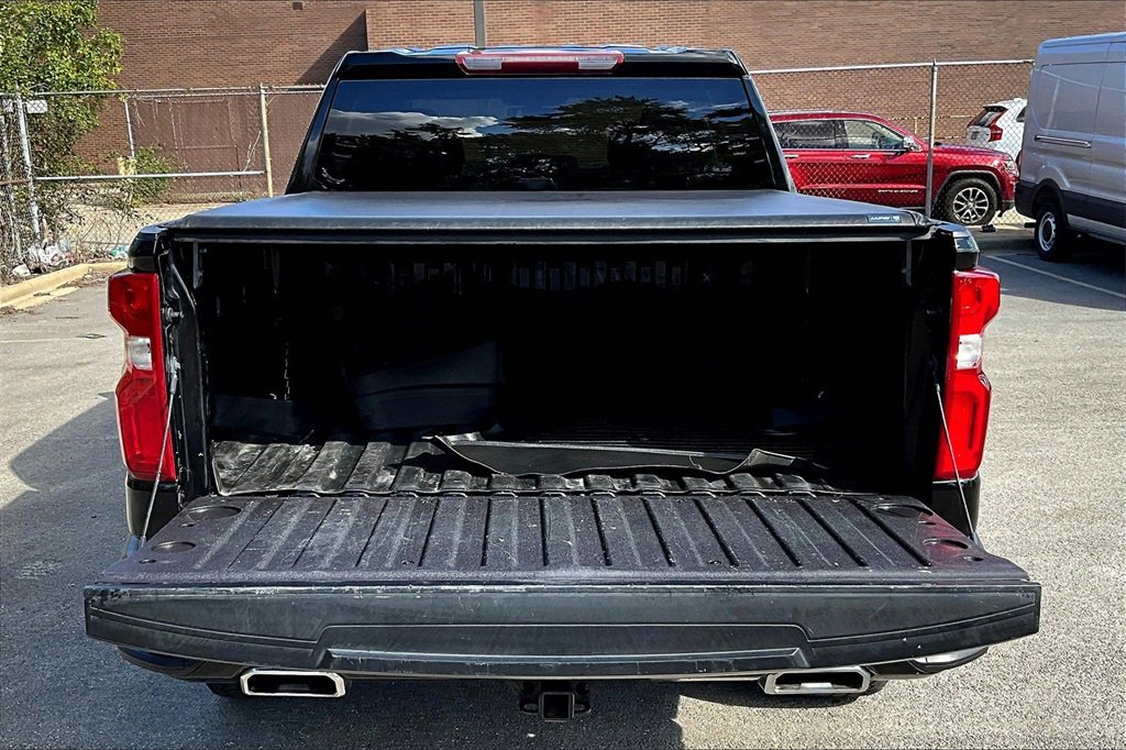 Used 2022 Chevrolet Silverado 1500 Custom Trail Boss w/ LPO, Dark Essentials Package image 32