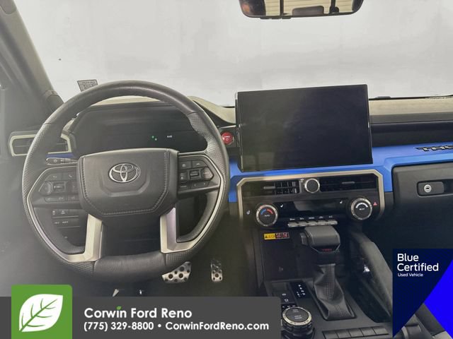 Used 2025 Toyota Tacoma TRD Sport w/ TRD Sport Upgrade Package AWD/4WD image 26