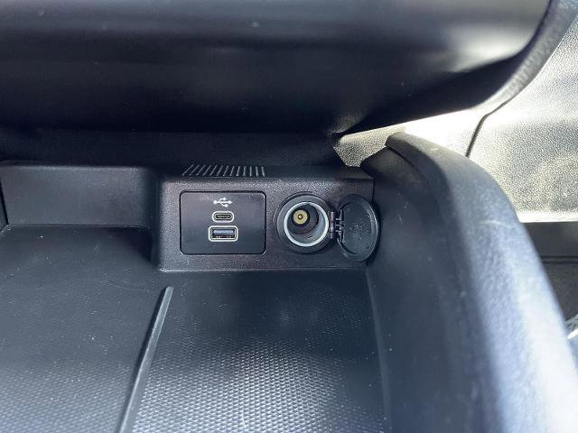 Certified 2025 Ford Escape ST-Line AWD/4WD image 27