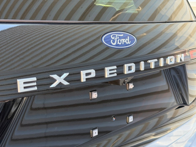 Certified 2025 Ford Expedition King Ranch AWD/4WD image 5