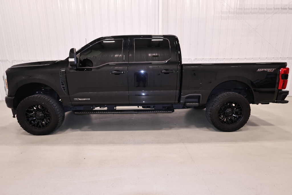 Certified 2024 Ford F250 Lariat w/ Sport Appearance Package AWD/4WD image 4