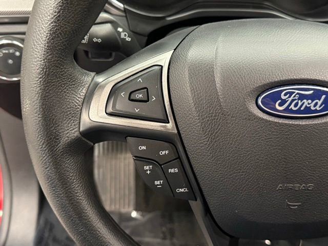 Certified 2020 Ford Fusion SE FWD image 19