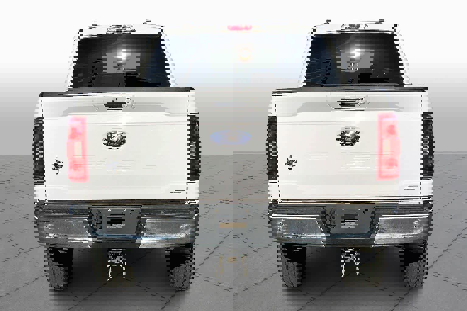 Certified 2022 Ford F150 XLT w/ Equipment Group 302A High image 3