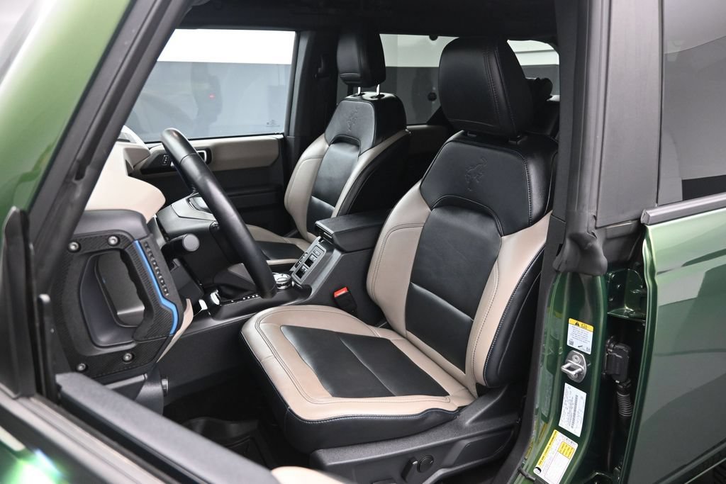Certified 2024 Ford Bronco Wildtrak AWD/4WD image 9