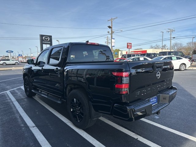 Used 2023 Nissan Frontier SV w/ Midnight Edition Package image 6
