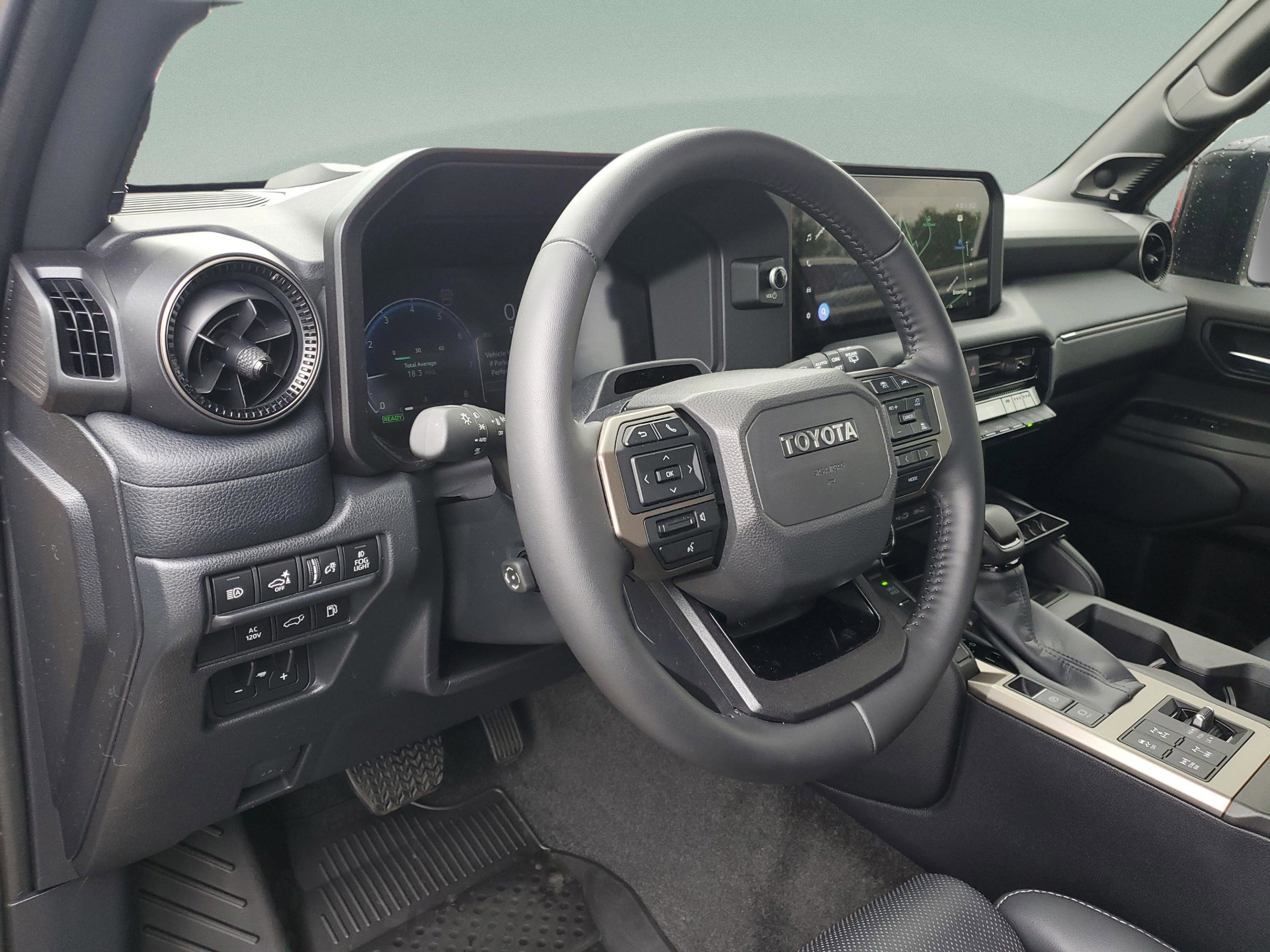 Used 2025 Toyota Land Cruiser w/ Premium Package AWD/4WD image 18