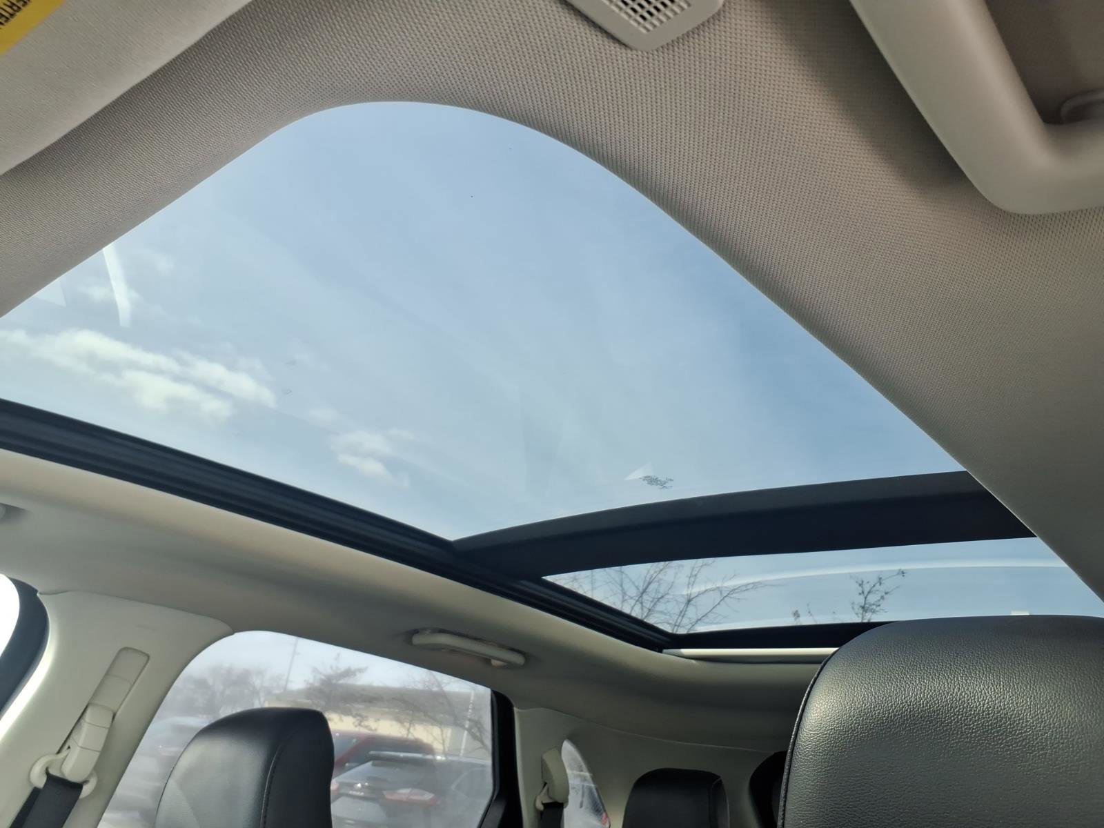 Certified 2022 Ford Edge SEL w/ Convenience Package image 14