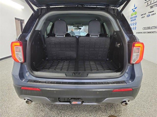 Certified 2021 Ford Explorer XLT w/ Equipment Group 202A image 25
