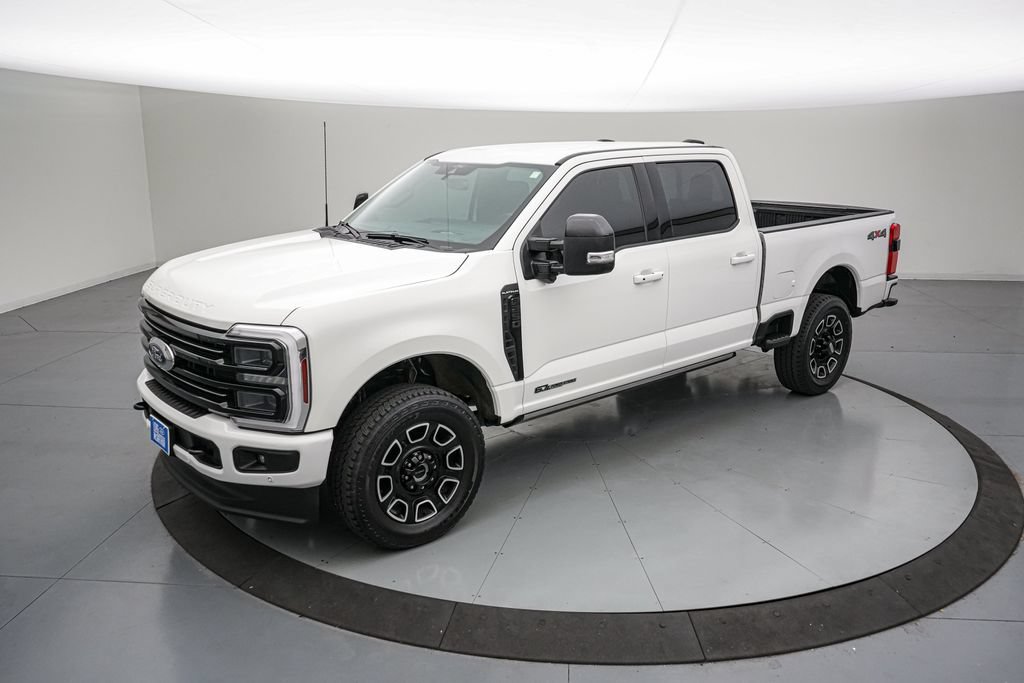 Certified 2025 Ford F250 Platinum AWD/4WD image 9