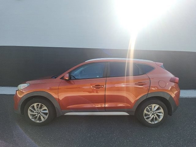 Used 2017 Hyundai Tucson SE w/ SE Popular Package 02 FWD image 3