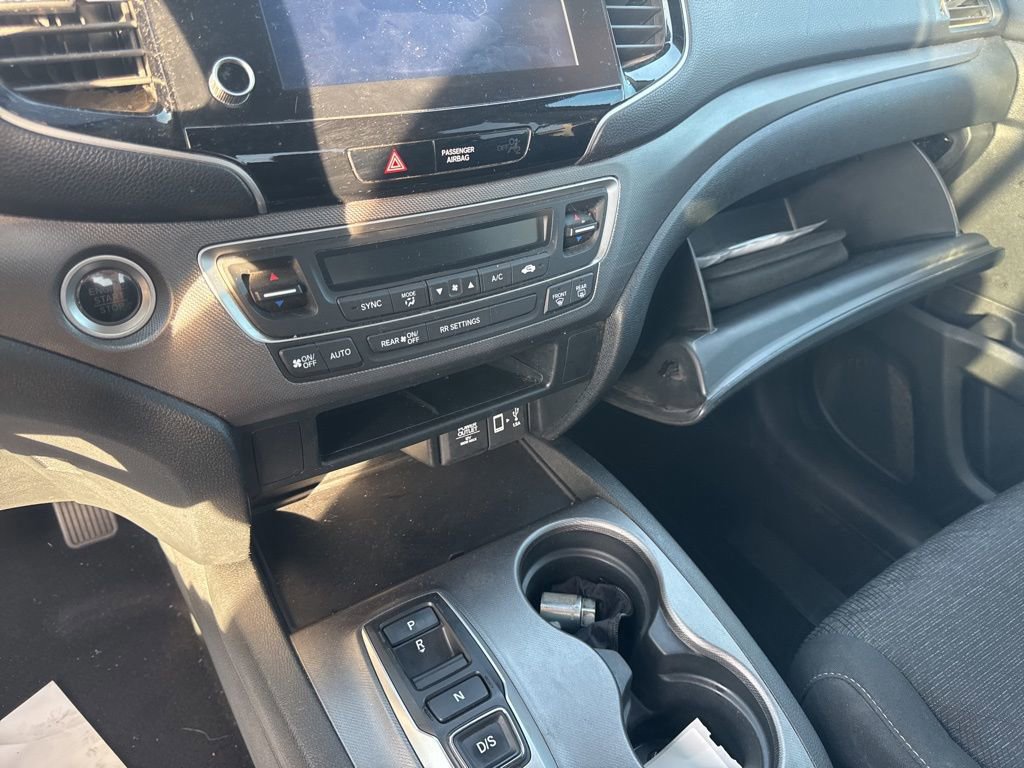 Used 2023 Honda Ridgeline Sport image 15