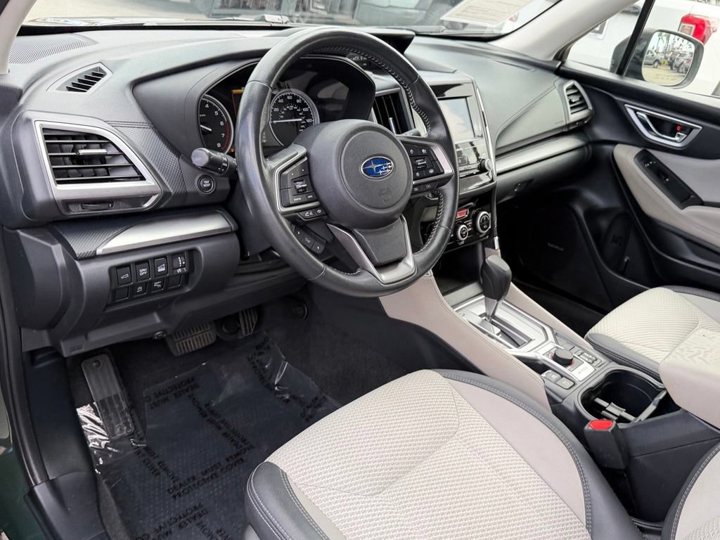 Used 2024 Subaru Forester Premium AWD/4WD image 30