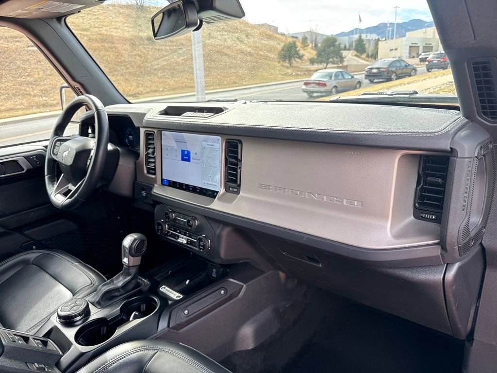 Certified 2025 Ford Bronco Outer Banks AWD/4WD image 31