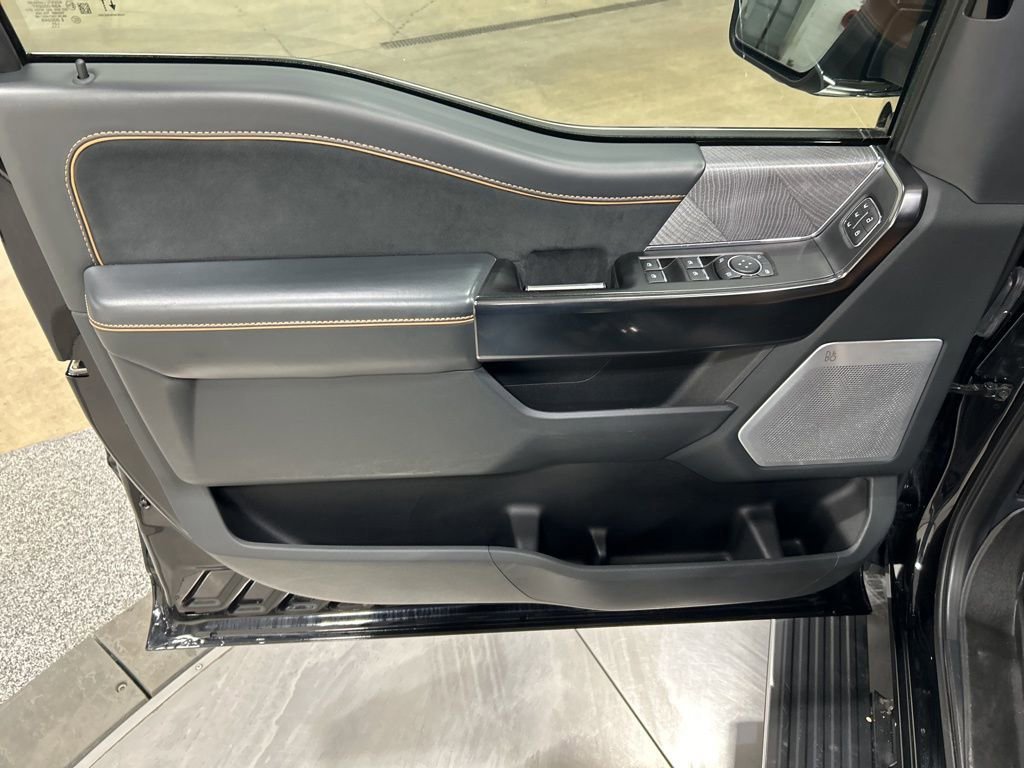 Certified 2021 Ford F150 Platinum w/ Equipment Group 701A High image 16