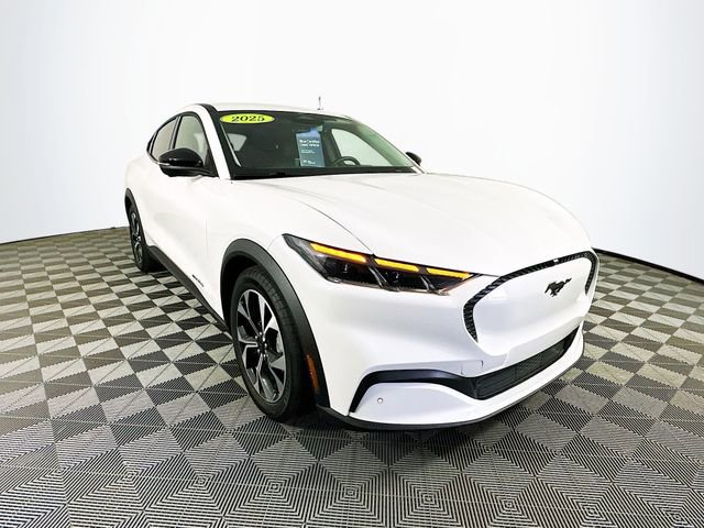 Certified 2025 Ford Mustang Mach-E Select w/ Comfort Package Lite AWD/4WD image 3