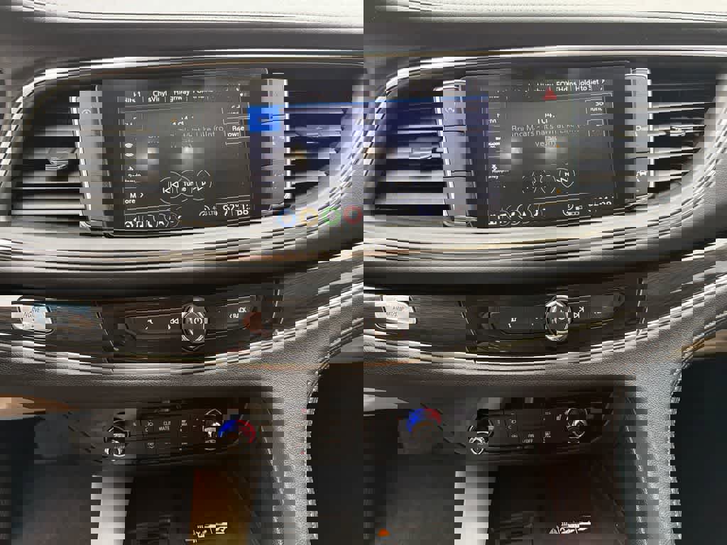 Used 2023 Buick Enclave Essence w/ Experience Buick Package image 27