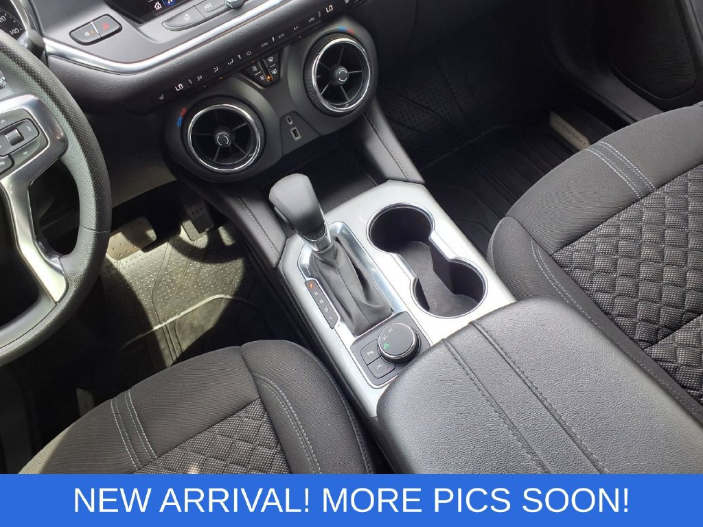 Used 2022 Chevrolet Blazer LT FWD image 10