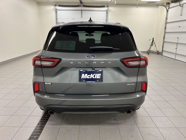 Certified 2024 Ford Escape ST-Line AWD/4WD image 5