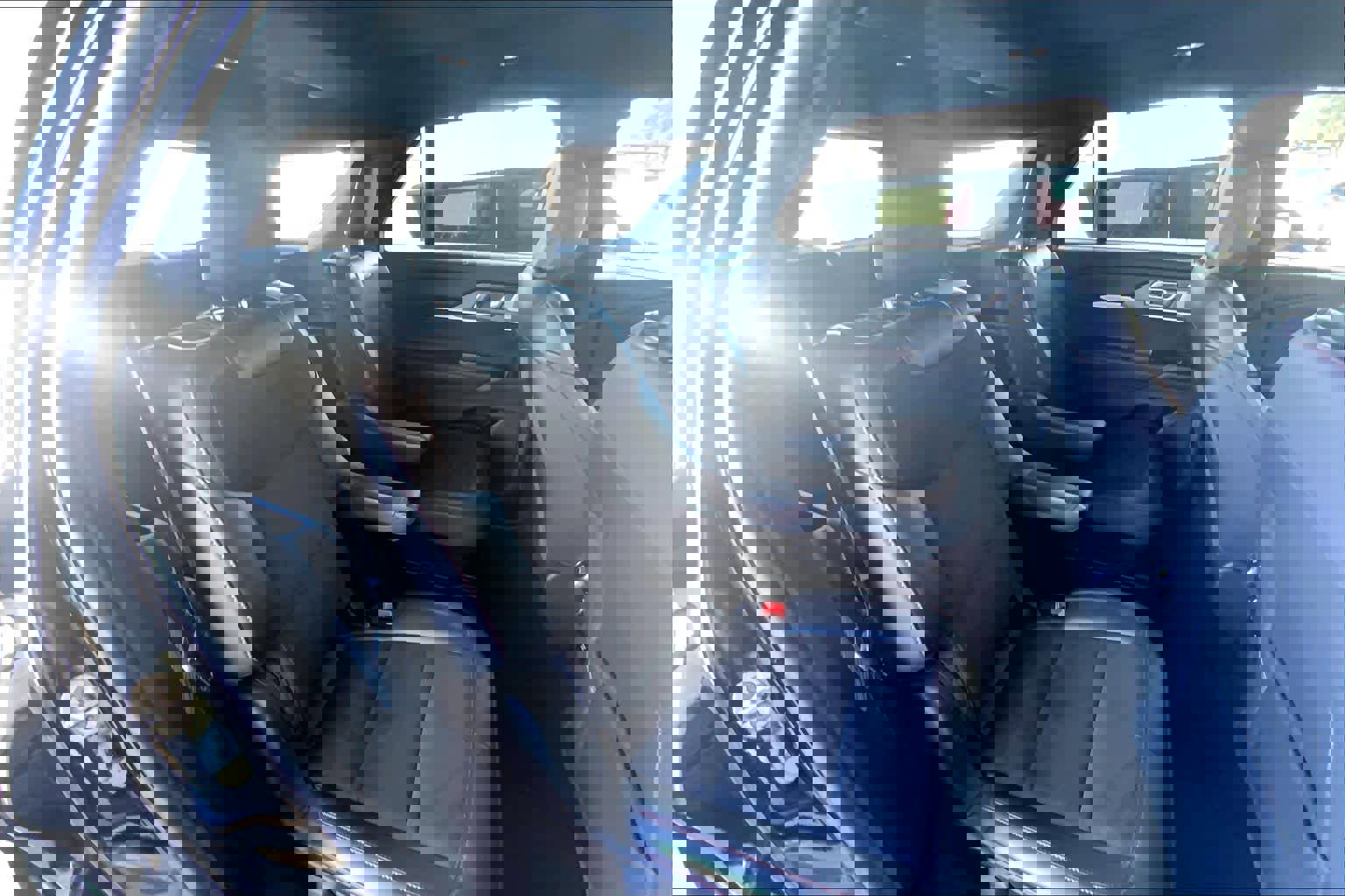 Certified 2025 Ford Explorer ST image 19