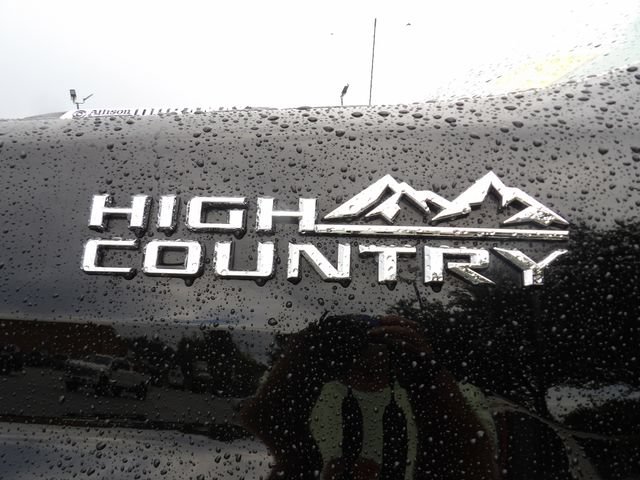 Used 2025 Chevrolet Silverado 3500 High Country w/ High Country Premium Package AWD/4WD image 15