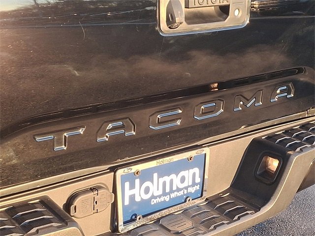 Used 2023 Toyota Tacoma TRD Sport image 30