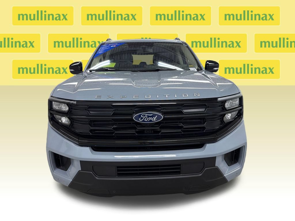 Certified 2025 Ford Expedition Active RWD image 16