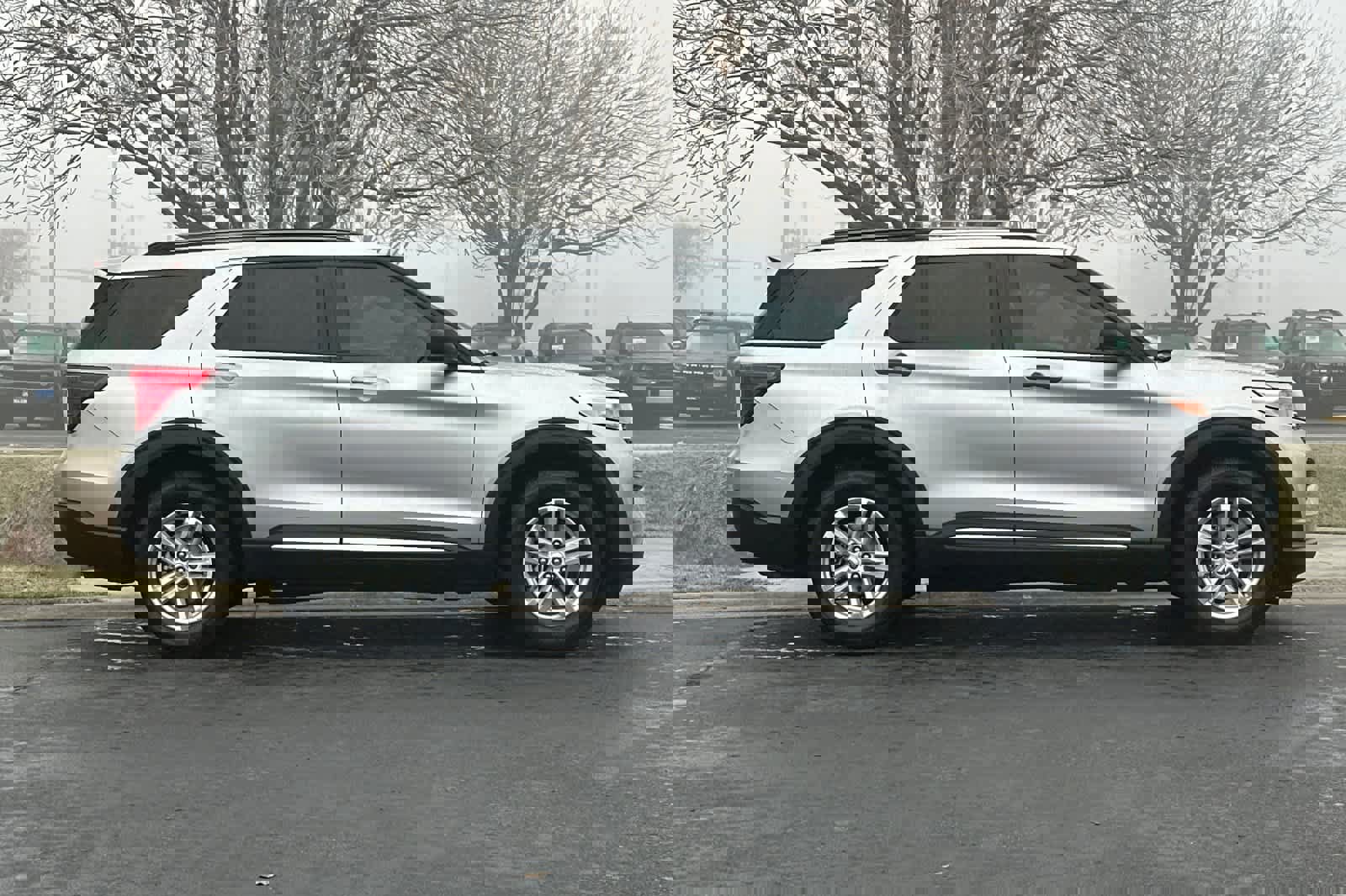 Certified 2021 Ford Explorer XLT w/ Class III Trailer Tow Package image 6