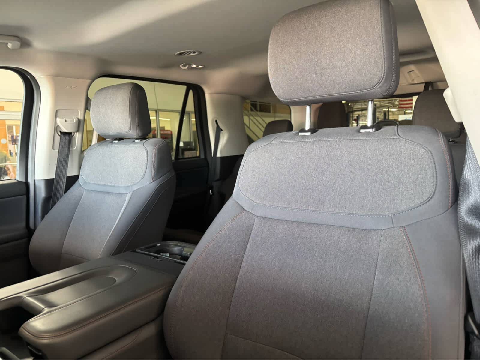Certified 2025 Ford Expedition Active AWD/4WD image 27