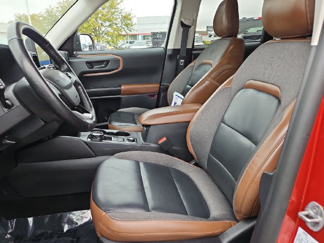 Certified 2022 Ford Bronco Sport Outer Banks w/ Tech Package AWD/4WD image 24