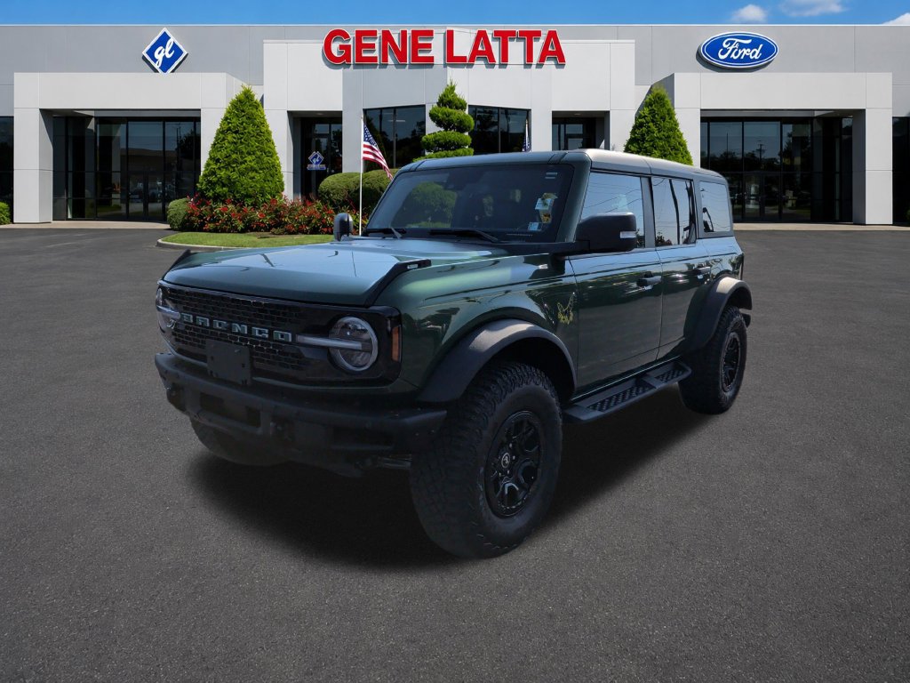 Certified 2024 Ford Bronco Wildtrak AWD/4WD image 3