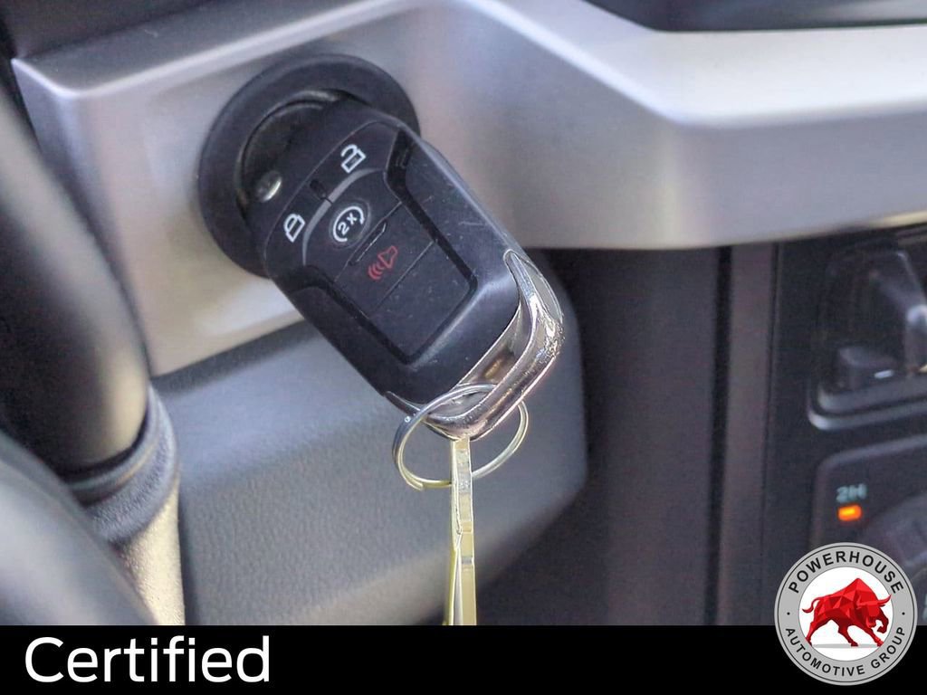 Certified 2023 Ford F250 XL w/ XL Chrome Package image 32