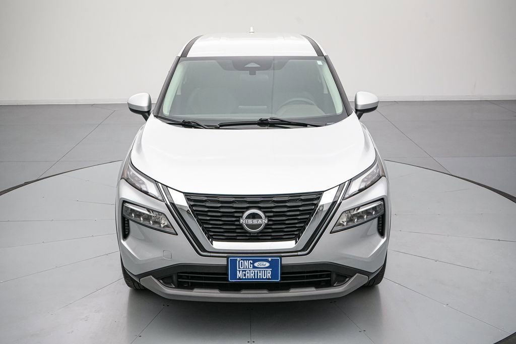 Used 2023 Nissan Rogue SV AWD/4WD image 9