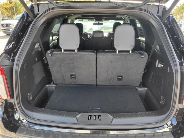 Certified 2022 Ford Explorer ST w/ Equipment Group 401A image 6