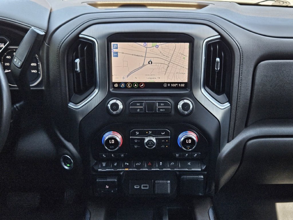 Used 2022 GMC Sierra 3500 Denali w/ Denali Ultimate Package AWD/4WD image 28