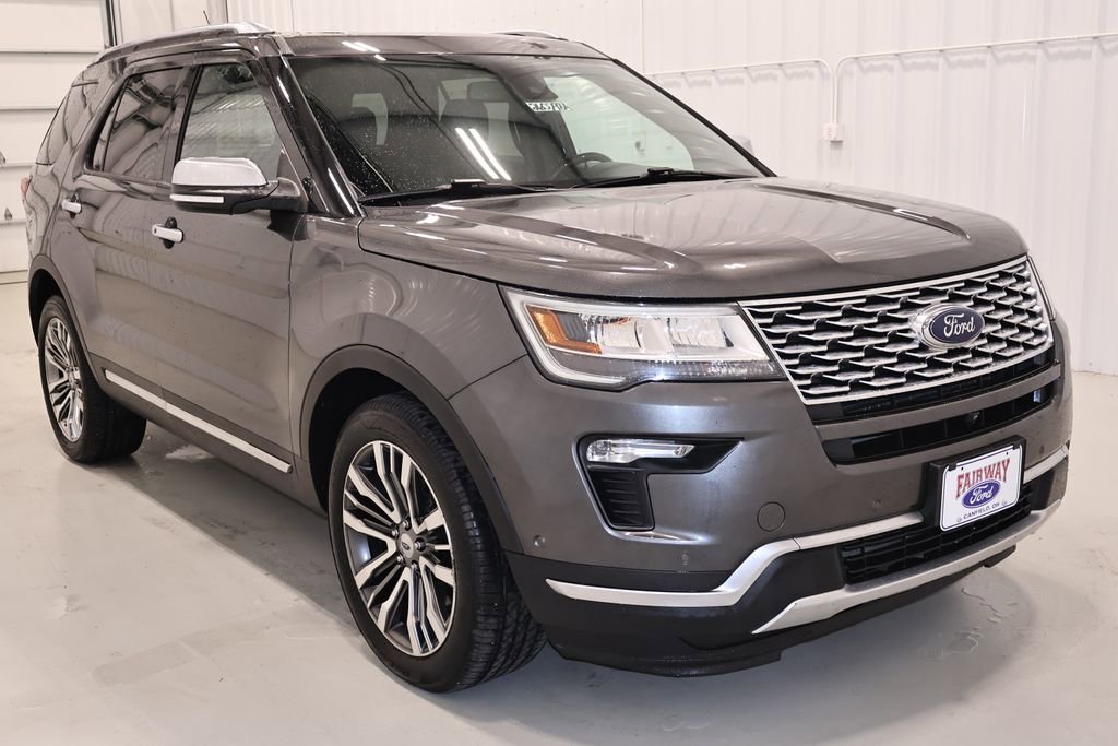 Certified 2018 Ford Explorer Platinum AWD/4WD image 4