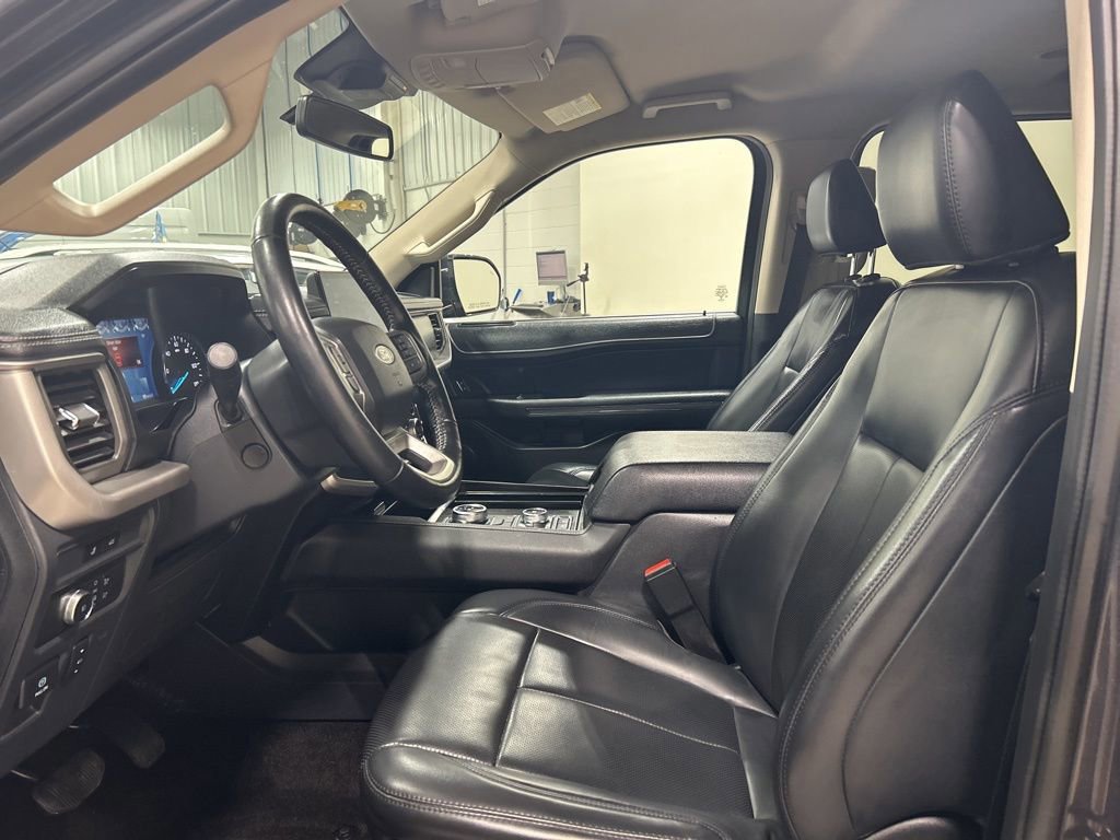 Certified 2022 Ford Expedition Max XLT image 12