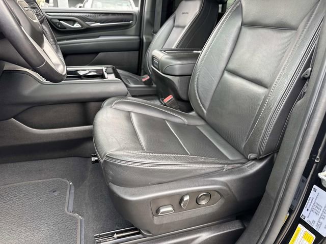 Used 2022 GMC Yukon XL Denali w/ Denali Ultimate Package image 22