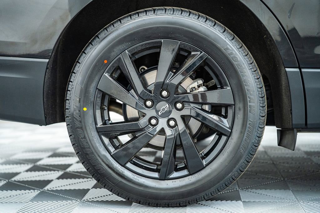 Used 2023 Chevrolet Equinox LS w/ LS Convenience Package AWD/4WD image 17