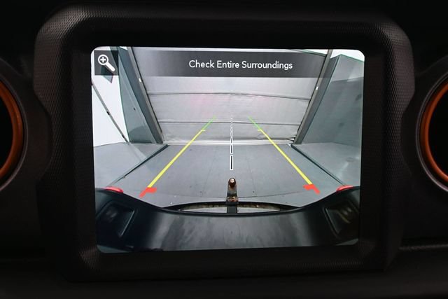 Used 2022 Jeep Gladiator Mojave w/ LED Lighting Group AWD/4WD image 21
