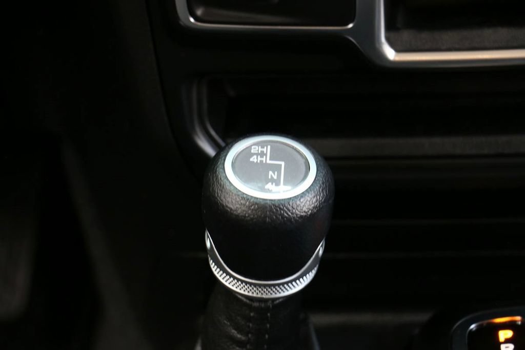 Used 2021 Jeep Wrangler Unlimited Sport AWD/4WD image 28