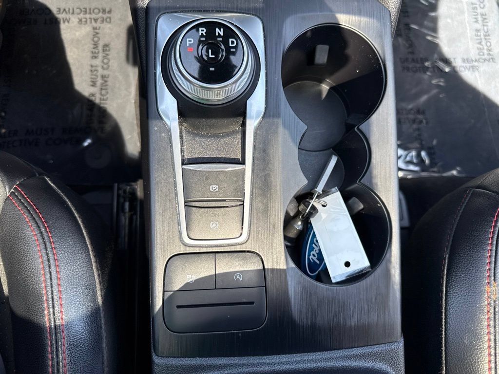 Certified 2022 Ford Escape SEL w/ SEL Stealth AWD Package image 29
