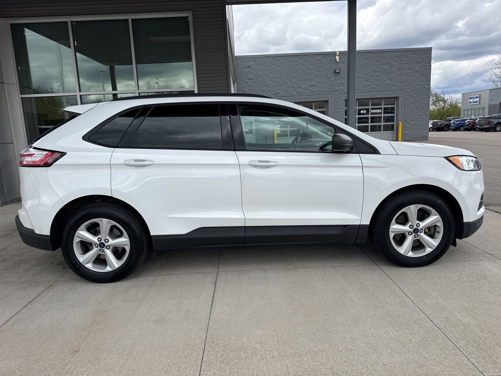 Certified 2020 Ford Edge SE AWD/4WD image 9