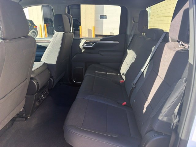 Used 2025 Chevrolet Silverado 1500 LT AWD/4WD image 14