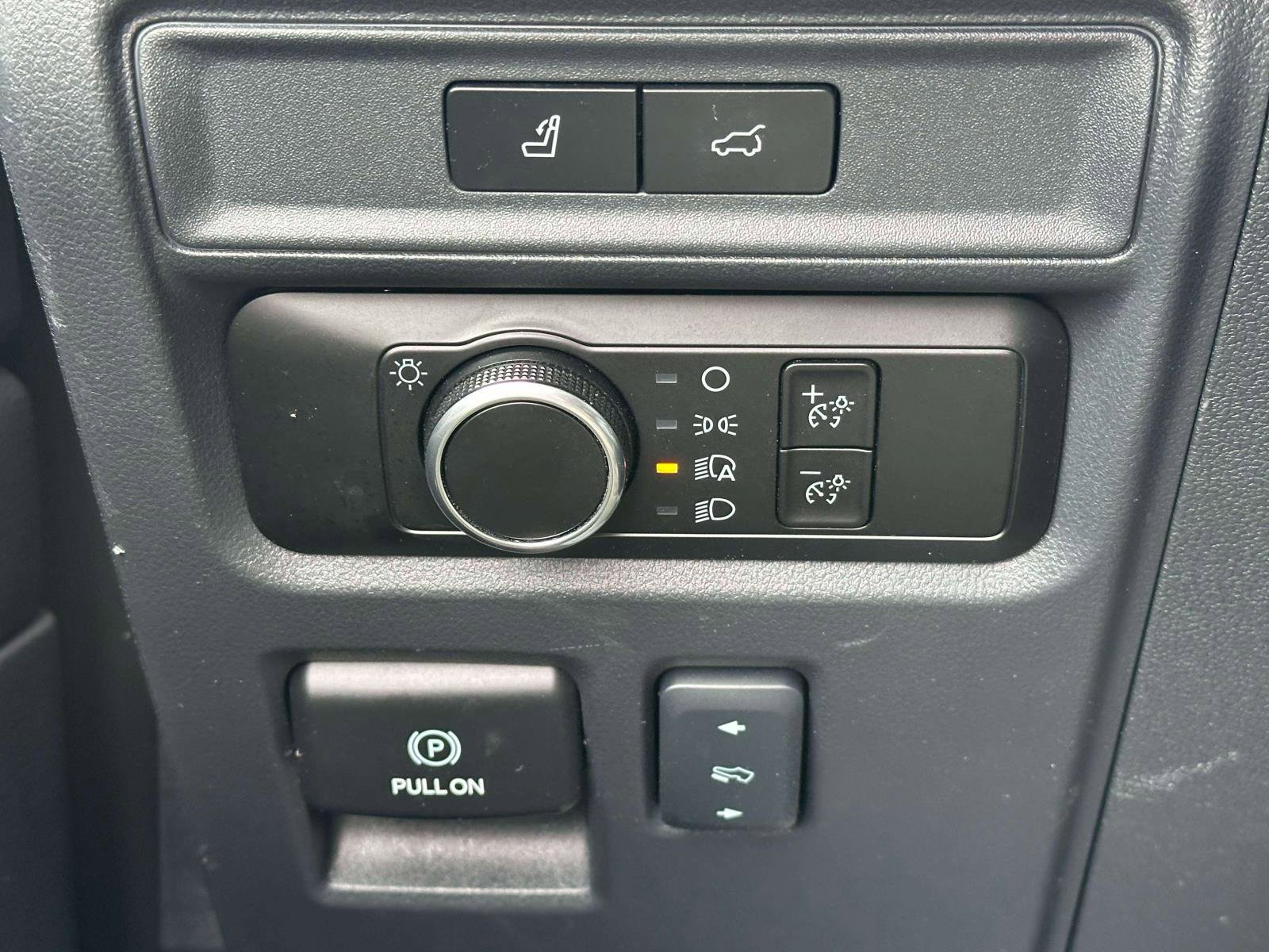 Certified 2024 Ford Expedition XLT AWD/4WD image 19