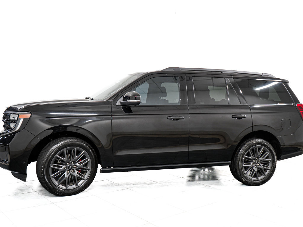 Certified 2025 Ford Expedition Platinum w/ Stealth Performance Package AWD/4WD image 4