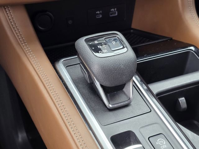 Used 2022 Nissan Pathfinder Platinum w/ Lighting Package (N92) image 23