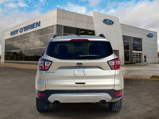 Certified 2018 Ford Escape SE image 4