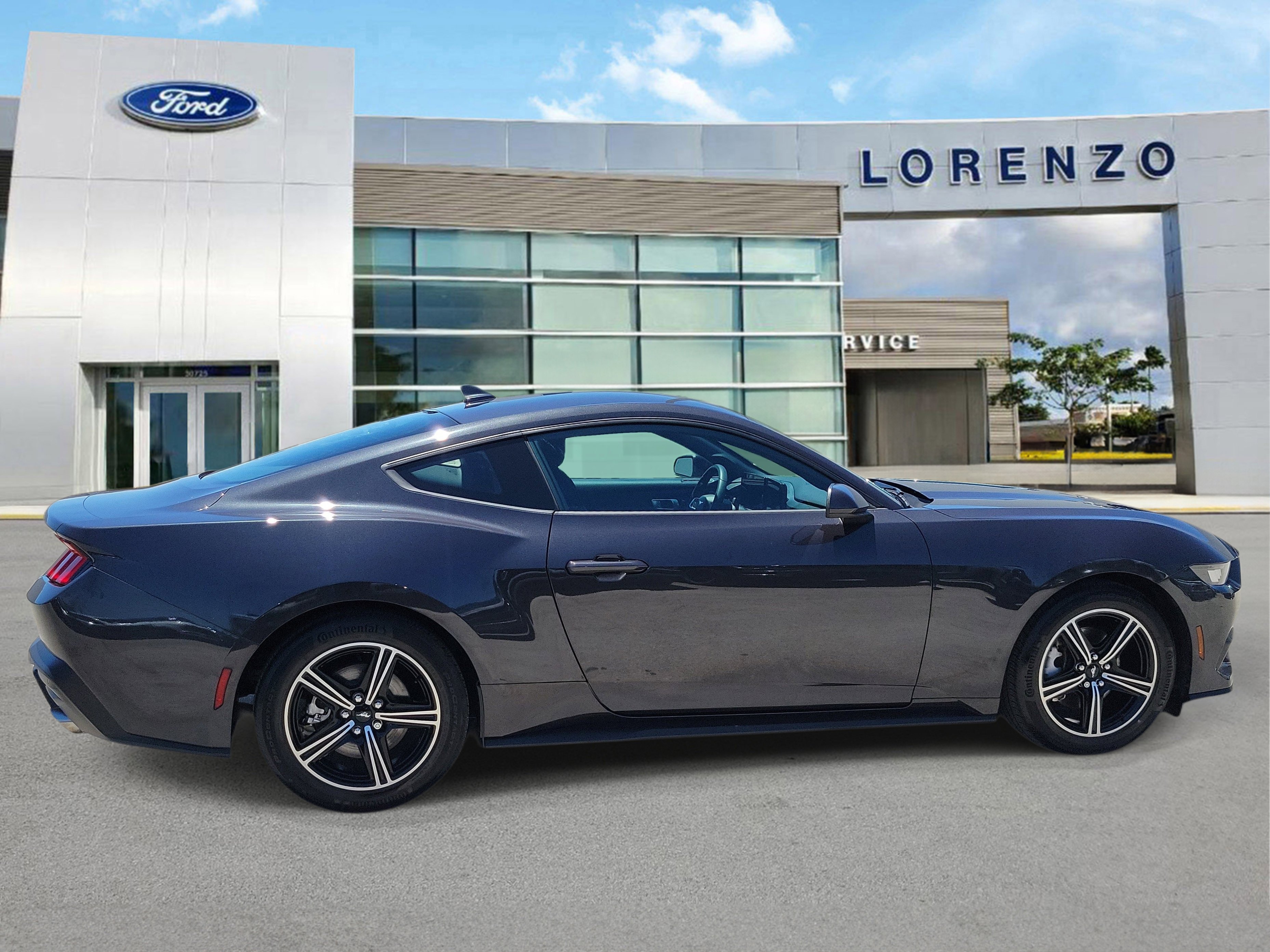 Certified 2024 Ford Mustang Coupe RWD image 4