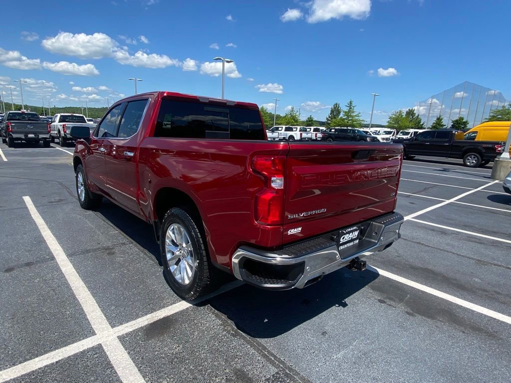 Used 2021 Chevrolet Silverado 1500 LTZ AWD/4WD image 5