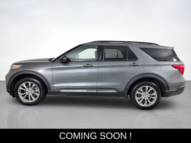 Certified 2022 Ford Explorer XLT w/ Equipment Group 202A image 6